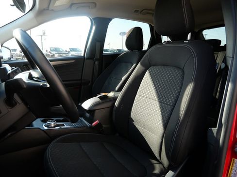 Certified 2024 Ford Escape Active AWD/4WD image 19