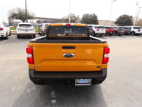 Used 2022 Ford Maverick Lariat w/ Lariat Luxury Package image 13