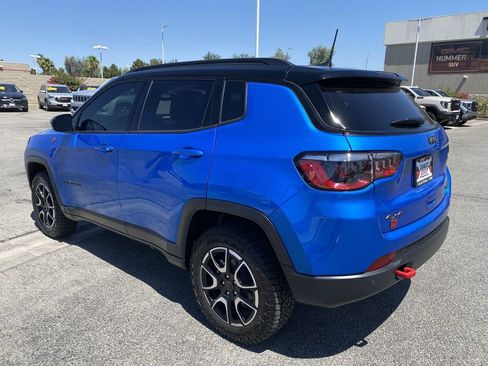 Used 2026 Jeep Compass Trailhawk AWD/4WD image 35