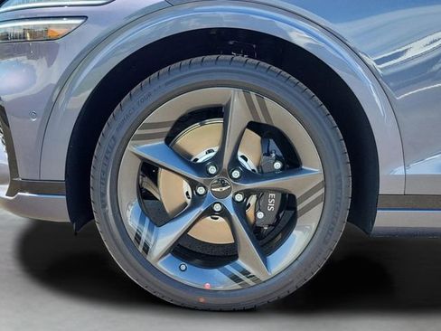 New 2026 Genesis GV70 2.5T Sport Prestige AWD/4WD image 34