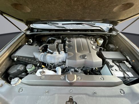 Used 2023 Toyota 4Runner SR5 RWD image 32