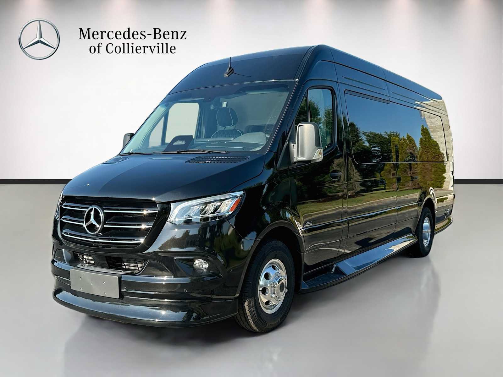 Used 2026 Mercedes-Benz Sprinter 3500 image 1