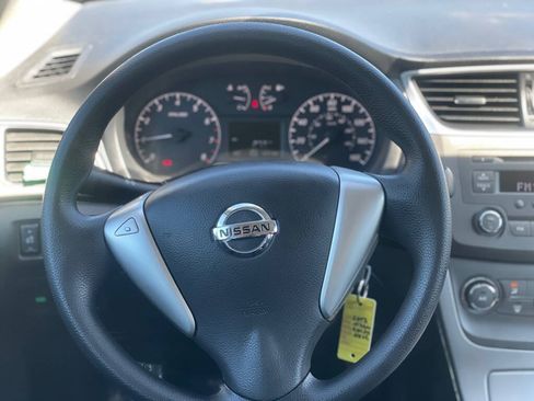 Used 2013 Nissan Sentra S FWD image 8
