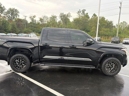 Used 2025 Toyota Tundra Platinum w/ TRD Off-Road Package AWD/4WD image 7