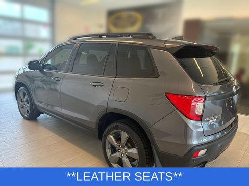 Used 2019 Honda Passport Touring image 3