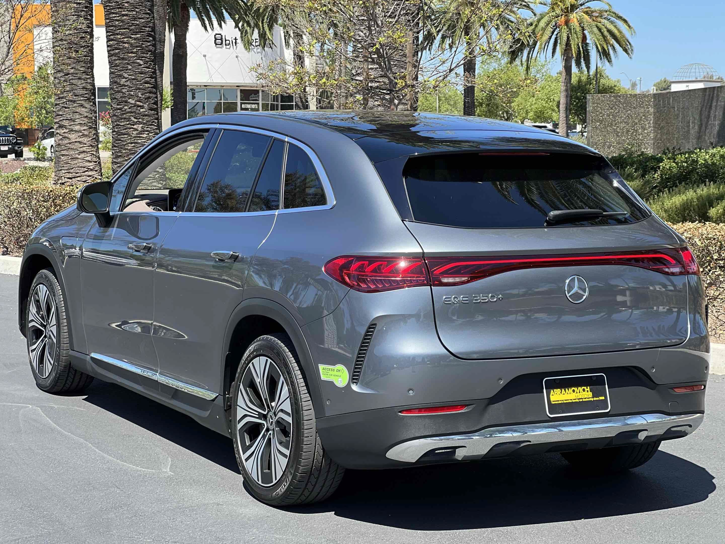 Used 2023 Mercedes-Benz EQE 350+ SUV w/ Exclusive Trim Package image 22