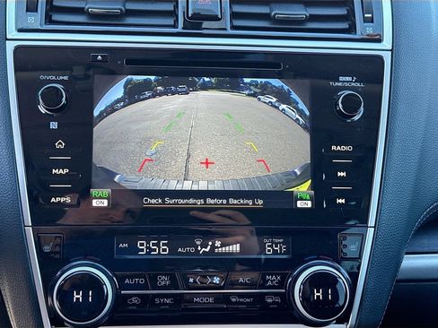 Used 2019 Subaru Outback 2.5i Limited AWD/4WD image 12