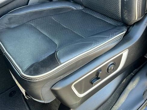 Used 2020 RAM 1500 Laramie image 19