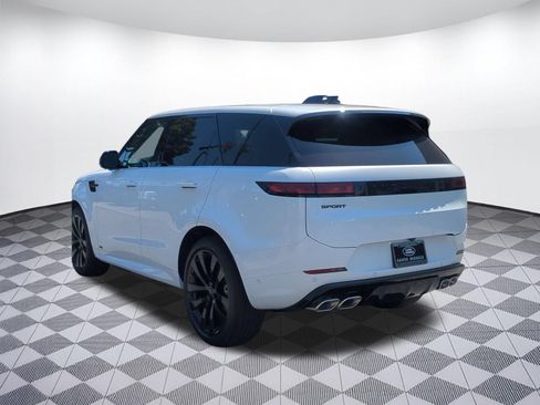 New 2026 Land Rover Range Rover Sport Dynamic SE AWD/4WD image 3