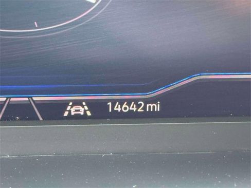 Used 2024 Volkswagen Tiguan SEL R-Line image 27