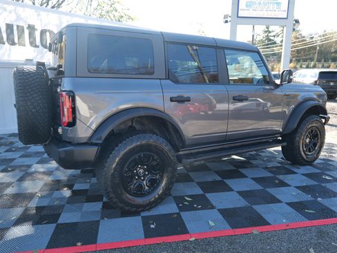 Used 2022 Ford Bronco Wildtrak image 69