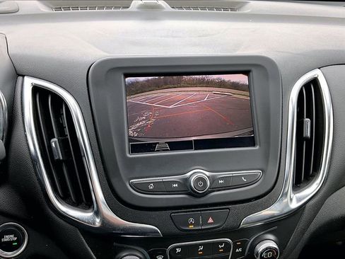 Used 2024 Chevrolet Equinox LT image 14