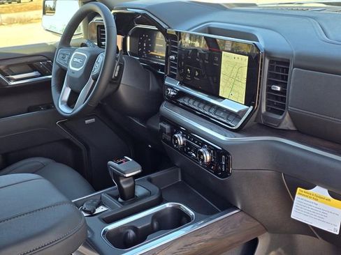 New 2026 GMC Sierra 1500 SLT w/ SLT Premium Package image 10