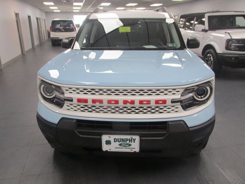 Used 2025 Ford Bronco Sport Heritage w/ Convenience Package AWD/4WD image 2