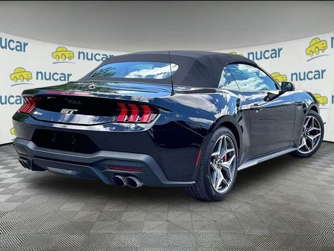 Used 2025 Ford Mustang GT Premium w/ GT Performance Package RWD image 6