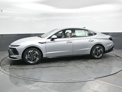 New 2026 Hyundai Sonata SEL image 8