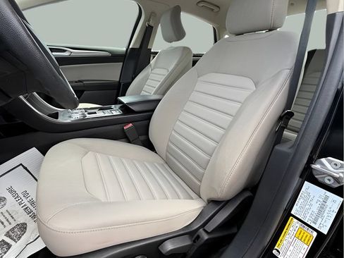 Used 2018 Ford Fusion S FWD image 16
