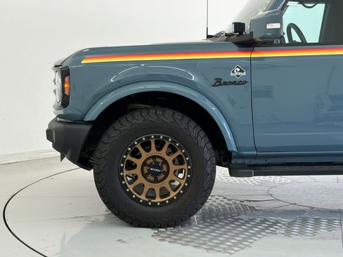 Used 2022 Ford Bronco Outer Banks AWD/4WD image 12