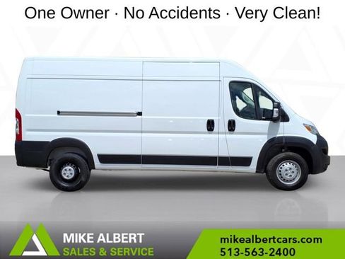 Used 2025 RAM ProMaster 3500 w/ Convenience Group FWD image 8