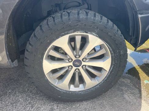 Used 2018 Ford F150 XL w/ Equipment Group 101A Mid AWD/4WD image 10