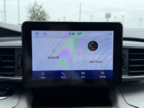 Used 2023 Ford Explorer XLT w/ Equipment Group 202A image 16