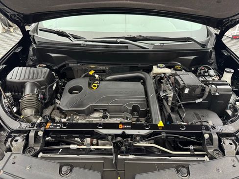 Used 2024 Chevrolet Equinox LT image 14