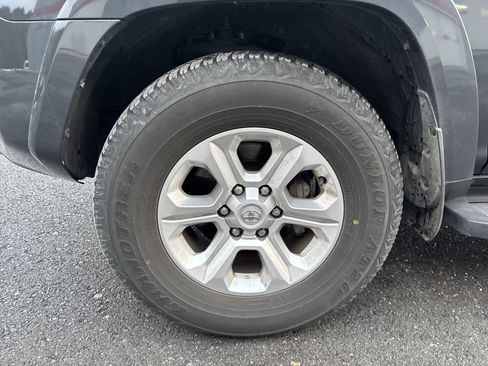 Certified 2024 Toyota 4Runner SR5 Premium image 10