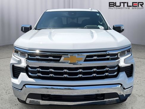 New 2026 Chevrolet Silverado 1500 LTZ w/ LTZ Premium Package AWD/4WD image 9