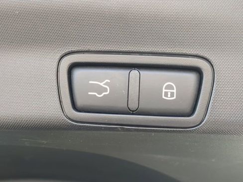 Used 2024 Alfa Romeo Stelvio Veloce image 15