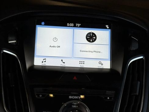 Used 2018 Ford Focus SEL image 32