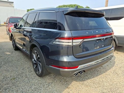 Used 2023 Lincoln Aviator Reserve w/ Equipment Group 201A AWD/4WD image 6