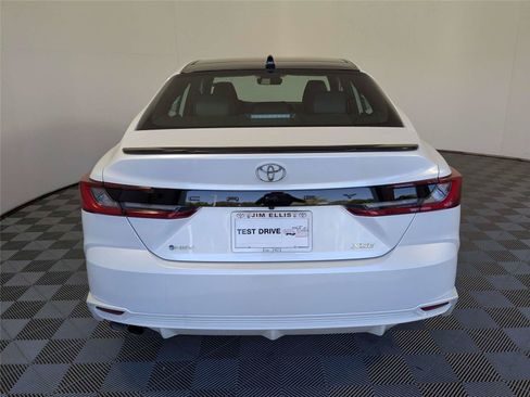 Certified 2025 Toyota Camry XSE FWD image 7