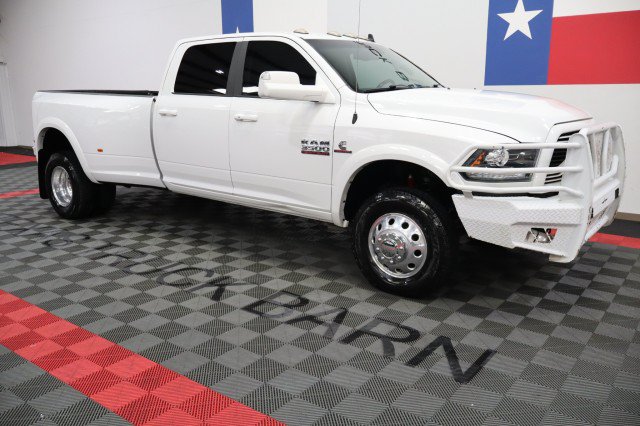 Used 2018 RAM 3500 Laramie w/ Sport Appearance Group AWD/4WD image 14