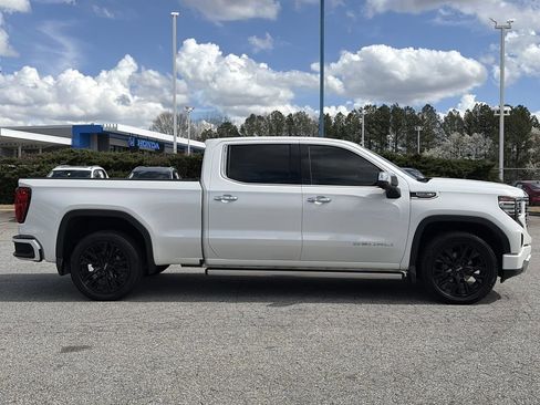 Used 2023 GMC Sierra 1500 Denali w/ Denali Reserve Package AWD/4WD image 28