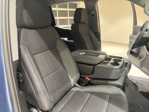 Certified 2024 Chevrolet Silverado 1500 Custom w/ LPO, Dark Essentials Package image 23