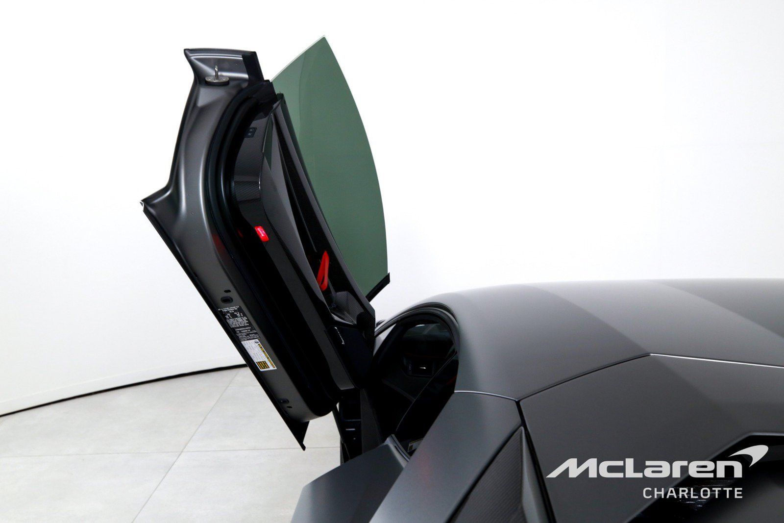 Used 2020 Lamborghini Aventador SVJ AWD/4WD image 11