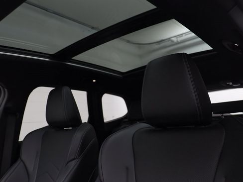 Certified 2025 BMW X1 M35i image 12