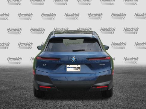 Certified 2023 BMW iX xDrive50 w/ Premium Package AWD/4WD image 8