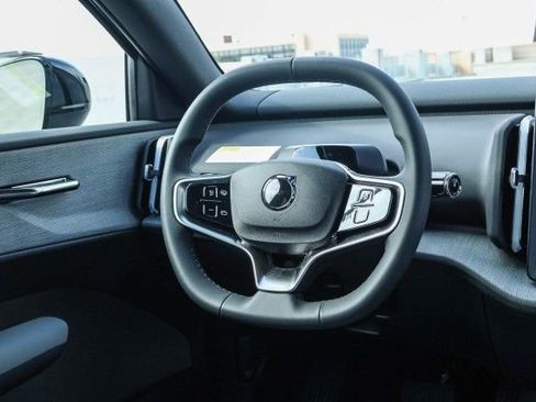 New 2025 Volvo EX30 Plus AWD/4WD image 16