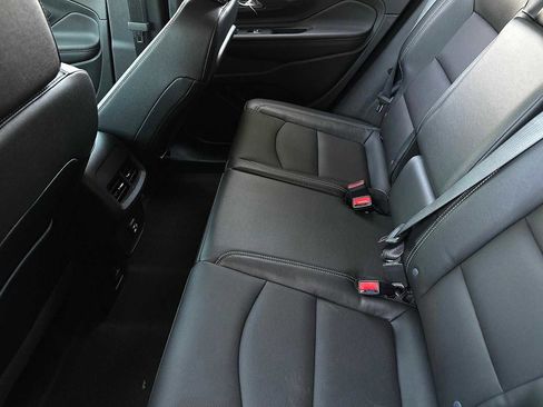 Used 2023 GMC Terrain SLT w/ Elevation Edition image 14