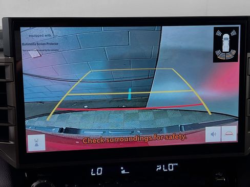 Used 2026 Toyota Tundra Limited w/ Power Package image 28