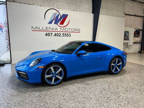 Used 2022 Porsche 911 Carrera RWD image 15