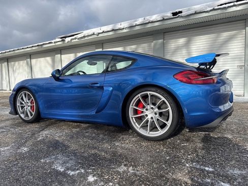 Used 2016 Porsche Cayman GT4 image 4