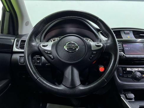 Used 2018 Nissan Sentra SV FWD image 20