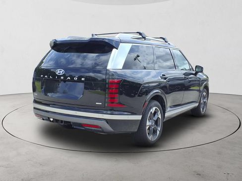 Used 2026 Hyundai Palisade Limited AWD/4WD image 5