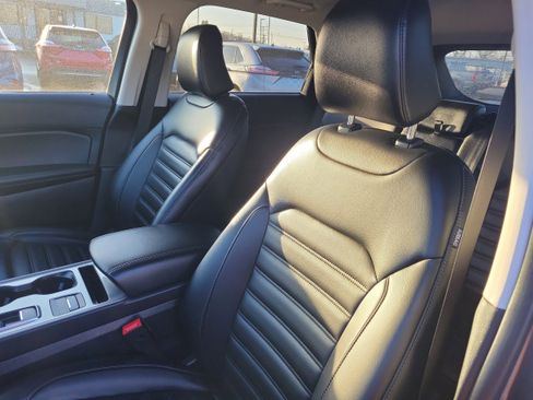 Used 2024 Ford Edge SEL w/ Convenience Package image 20