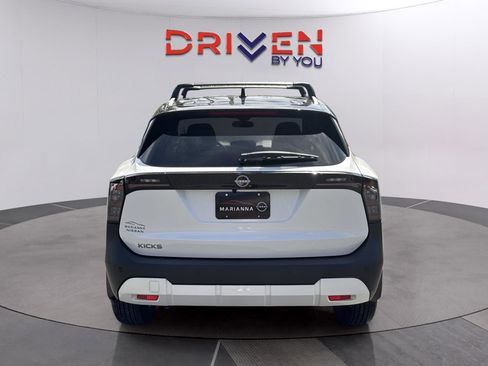 New 2026 Nissan Kicks SV FWD image 4