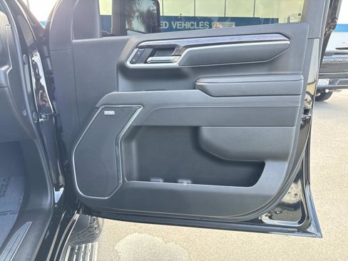 Used 2025 Chevrolet Silverado 2500 LTZ w/ Trail Boss Package image 29