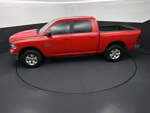 Used 2021 RAM 1500 Classic SLT AWD/4WD image 16