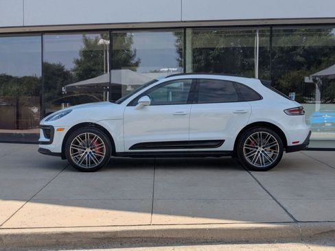 New 2026 Porsche Macan S image 2